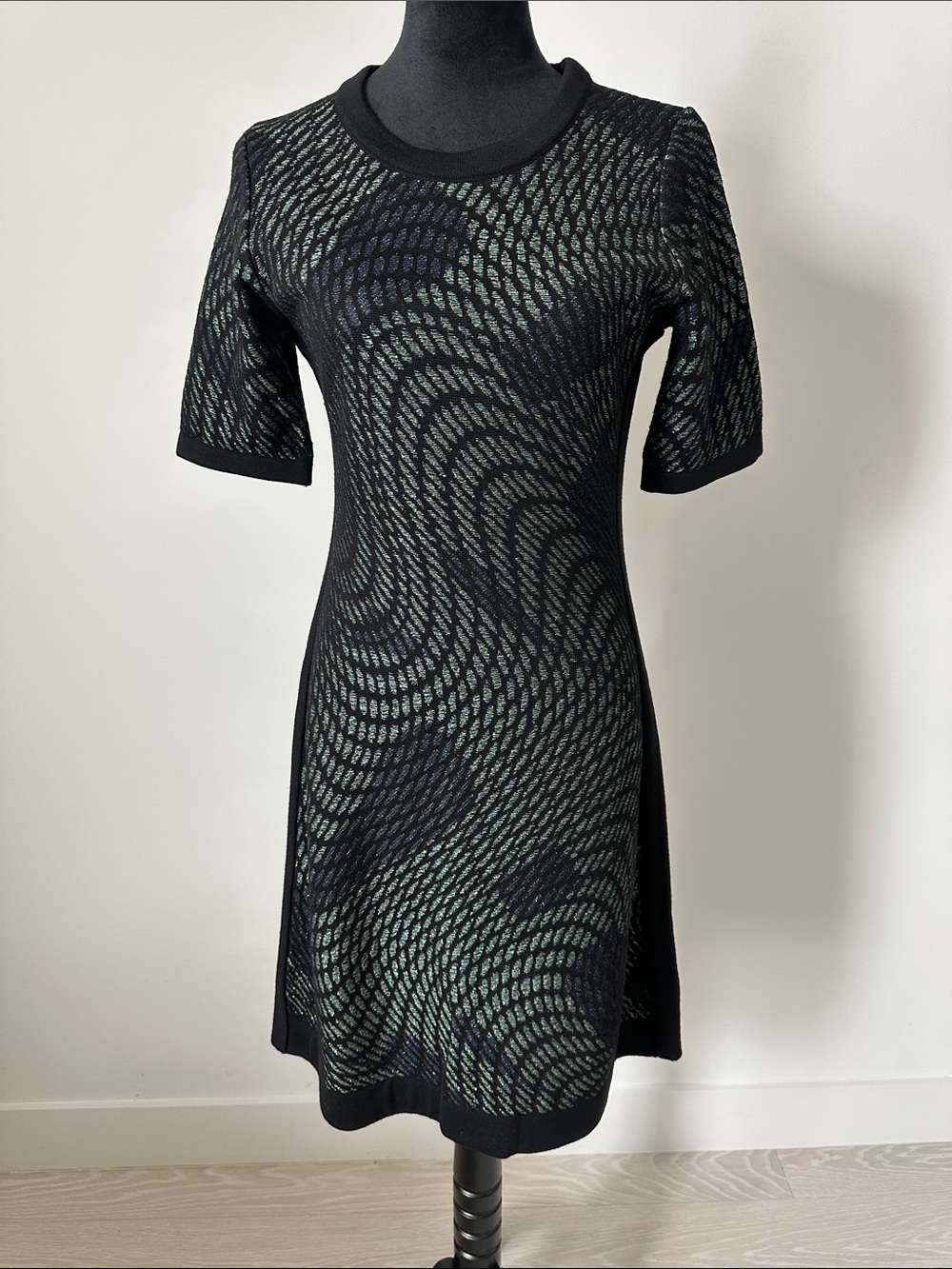 Missoni Black and Green Wave-Pattern Knit Dress